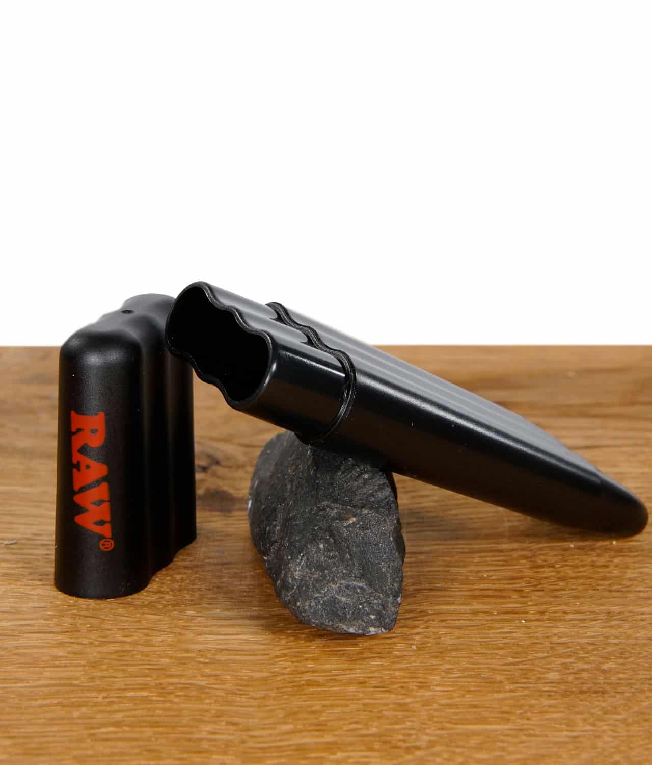 RAW Black Triple Cone Case “Three Tree Case”